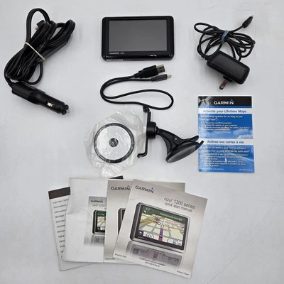 Garmin Nuvi 1390 GPS with Lifetime Maps - Bluetooth - All Accessories - Tested - Image 1 of 4