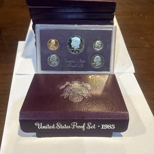 1985 Proof set CN-Clad Kennedy Half dollar Washington - (OGP) 5 coins - Picture 1 of 3