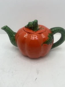 Vintage Pumpkin Shaped Ceramic Teapot - Picture 1 of 11
