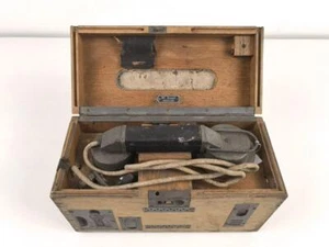 1. Weltkrieg, Feldfernsprecher 16. Verschluss defekt, Typenschild und Vermittlun - Picture 1 of 12