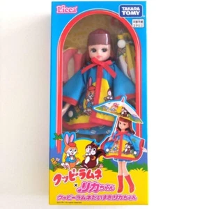 Takara Tomy Licca-chan Kuppy Ramune Liebhaber Regenmantel Regenschirm Modepuppe süß - Bild 1 von 12