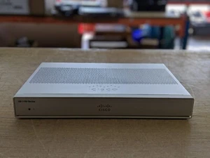 C1111-8P Cisco ISR 1100 8 Ports Dual GE WAN Ethernet Router - Afbeelding 1 van 2