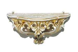ESTANTE CONSOLA EN ESTILO BARROCO LOUIS XVI, REPRODUCCION EN PLASTICO RECICLADO - Imagen 1 de 25