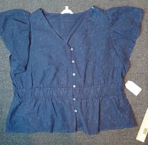 Top Time And Tru Peplum XL NUEVO CON ETIQUETAS Azul Marino Ojales - Imagen 1 de 9