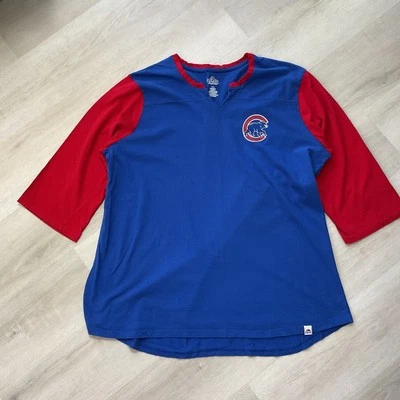 Camiseta Chicago Cubs MLB Merch Majestic Raglan Cuello en V 3XL  Foto 1 de 4