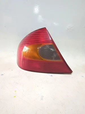 96BG13A603 LAMPADA POSTERIORE SINISTRA / 44270 PER FORD MONDEO I GBP 1.8 TD - Immagine 1 di 4