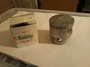 Genuine Yamaha Piston 2nd Oversize 0.50mm 4GG-11636-00 TY250Z Trials - Picture 1 of 3