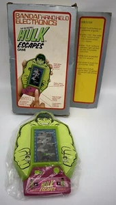 Bandai Handheld Electronics The Incredible Hulk Escapes Game #8031 Open Box - Picture 1 of 14