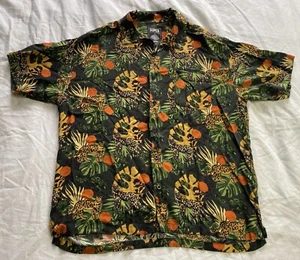 Super Massive Short Sleeve Button Up Tiger Leopard Cheetah Jungle Tropical Sz M - Picture 1 of 8