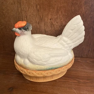 STAFFORDSHIRE HEN ON NEST WITH EGGS EGG HOLDER CANDY COVERED DISH - Picture 1 of 17
