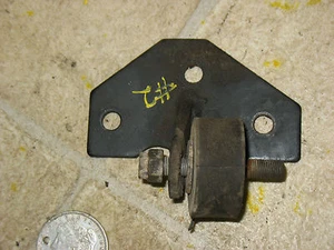 95 POLARIS SPORTSMAN 400 ENGINE MOTOR MOUNT & BUSHING #2 - Picture 1 of 5