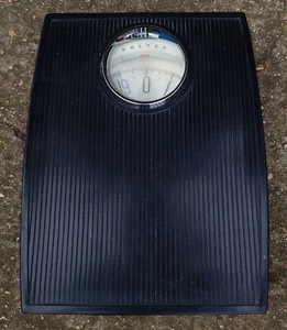 Vintage 1960er Jahre Salz schwarz Gummi Fischauge persönliche Badezimmer Waage - Bild 1 von 7