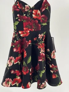 Neu mit Etikett B Darlin Cocktail Party Kleid rot schwarz Rosen Blumen Reißverschluss Gr. 3/4 - Bild 1 von 5