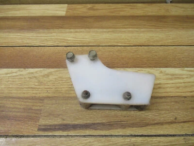 CR 125 HONDA 1982 CR 125R 1982 GUÍA DE CADENA N EXTENSIÓN Foto 1 de 4