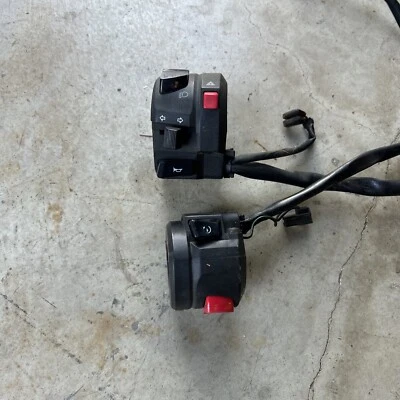 Interruptores de manillar izquierdo y derecho Suzuki Bandit GSF1250S 2007-2009 Foto 1 de 4