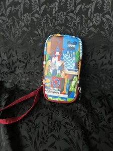 Disney Handyhülle Disney Parks D-tech 2014 Handy gepolstert Case Tasche Kalbsleder Schloss - Bild 1 von 6