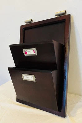 Organizador de bolsillo de pared con soporte para archivo/correo/papel de madera Pottery Barn de colección 19"x12"x5" Foto 1 de 4