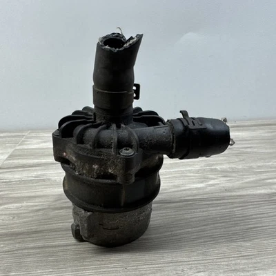 💎 2010 - 2018 AUDI A6 A7 A8 S4 S5 Q7 3,0 L - BOMBA DE AGUA AUXILIAR 8K0965567 OEM Foto 1 de 4