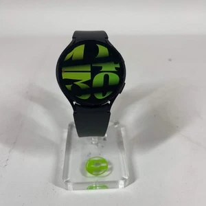 WiFi Only Samsung Galaxy Watch6 Aluminum Smartwatch SM-R945U - Photo 1 sur 5