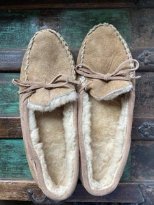 Minnetonka Men's Suede Laced Sheep Lined Brown Moccasin Size 13 Read - Picture 1 of 8