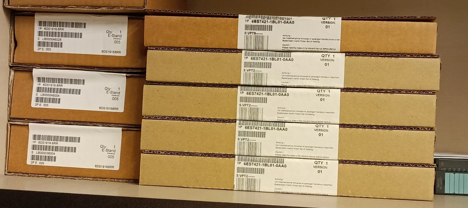 Siemens 6ES7421-1BL01-0AA0 Digital input. Módulo entradas digitales S7 - Imagen 1 de 1