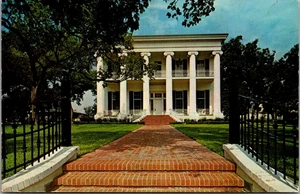 Postcard Austin Texas Governors Mansion State Capital Grounds Posted 1972 - Picture 1 of 5
