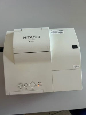 Hitachi CP-A222WN - 3LCD Projektor Ultra Überwurf Kurz Voll HD Beamer - Bild 1 von 2