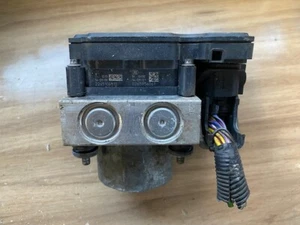 Bomba ABS Bosch Ford Transit 0265243335 2265106512 0265956061 BK21-2C405-AF - Foto 1 di 5