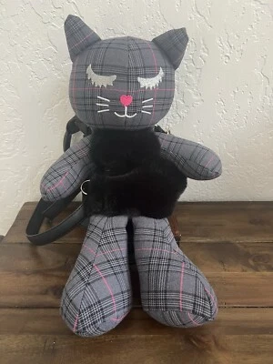 Mochila Betsey Johnson Misty Kitsch Gato Negra Cartera de Felpa a Cuadros y Negra Foto 1 de 4