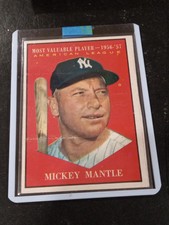 1961 TOPPS MICKEY MANTLE #475 BASEBALL CARD 
