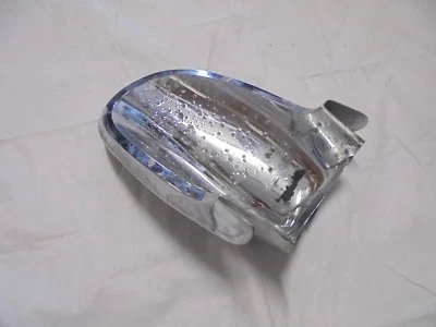 1962 Mercury Meteor Lower Tail Light Trim Bezel - Driver - Imagem 1 de 4