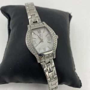 JENNIFER LOPEZ WOMENS QUARTZ WATCH (FMDJL519) EXCELLENT W/BATTERY Fits 6-7.5 W - Picture 1 of 10