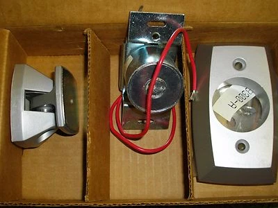 RIXON 997 MAGNETIC HOLD OPEN