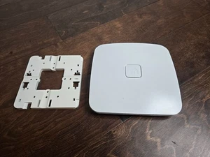 Datto AP62 In/Out Door Tri-Band 802.11ac Wave 2 Cloud-Managed WIFI Access - Bild 1 von 8