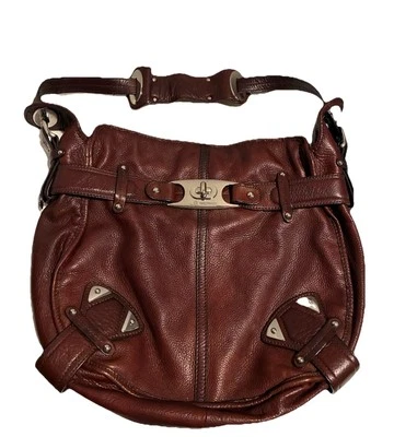 Bolso de hombro de cuero B Makowsky rojo sangre de buey  Foto 1 de 4