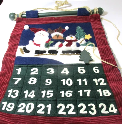 Vintage Christmas Advent Calendar Countdown Applique Fabric Plush 24 Day Pockets - Image 1 of 4