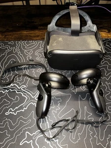 Oculus Quest 1 VR Gaming Headset 128GB W/ Controllers - Tested - Picture 1 of 12