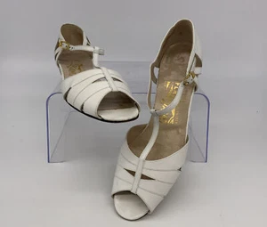 De colección Salvatore Ferragamo Mujer Planos Cuero Marfil Puntera Abierta Talla 8 Muy Estrechos - Imagen 1 de 19
