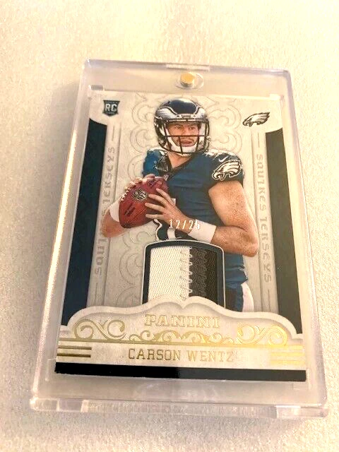 2016 CARSON WENTZ PANINI SQUIRES GOLD ROOKIE RC JERSEY #12/25 (RARE 3 COLOR !)🔥 - Image 1 of 3