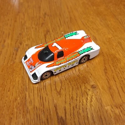 MATCHBOX PRO RACERS- BUGS BUNNY GT RACER CHECKERED FLAG DIE CAST 1993 VINTAGE - Image 1 of 4