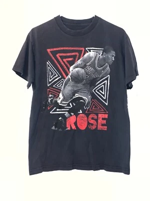 CAMISA MÉDIA MASCULINA NBA CHICAGO BULLS DERRICK ROSE - Imagem 1 de 3