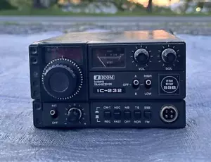 Parti dispositivo radio ICOM ICOM IC-232 144 MHz B735 - Foto 1 di 4
