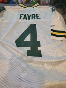 Brett Favre Signed Autographed #4 Green Bay Green Football Jersey - COA - Picture 1 of 11