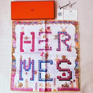 New HERMES Scarf Gavroche Super Silk Quest - Picture 1 of 10