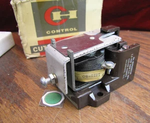 Relé sensible al voltaje de martillo cortador 9575H2611A - Imagen 1 de 5