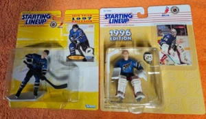 96 & 97 STARTING LINEUP 2 FIGURE LOT JIM CAREY - PETER BONDRA CAPITALS NIP - Picture 1 of 1