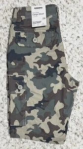 Sonoma 10" Schrittlänge Alltag Cargoshorts für Herren, Tarnmuster, Größen 29, 30, neu mit Etikett - Bild 1 von 4