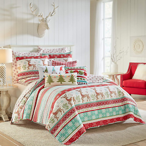 Merry & Bright Collecion - Let It Snow Quilt Set - Full/Queen Holiday Quilt 88X9