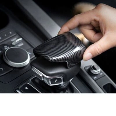 Cubierta de perilla de cambio de marchas estilo fibra de carbono apta para Audi Q5 Q7 2017-21 Foto 1 de 4