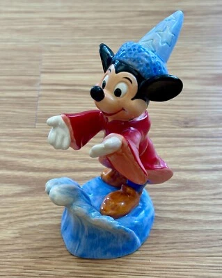 Goebel Sorcerer’s Apprentice Mickey Mouse 1981 Disney 1721512 firmado en caja Foto 1 de 4